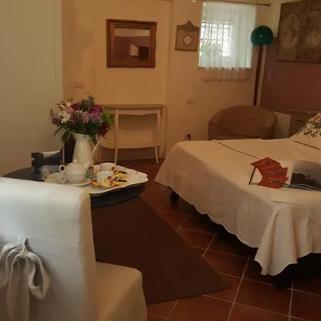 Poggio Caiar לינה וארוחת בוקר