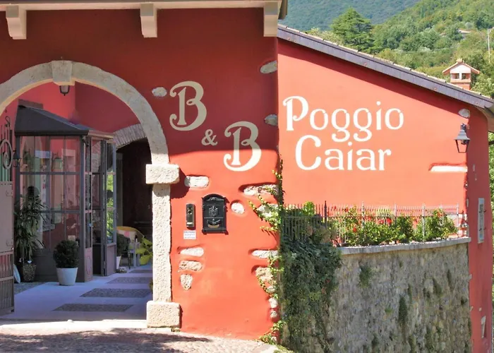 Poggio Caiar Bed & Breakfast 4*